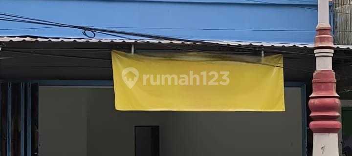 For Rent 1-Story Shop House, Main Road on Jalan Pahlawan Kebumen (Near Market & Lawet Monument) 1