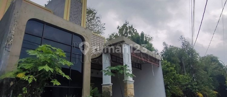 Rumah Kost Mewah 2,5 Lantai di Argomulyo Sedayu Bantul Yogyakarta 1