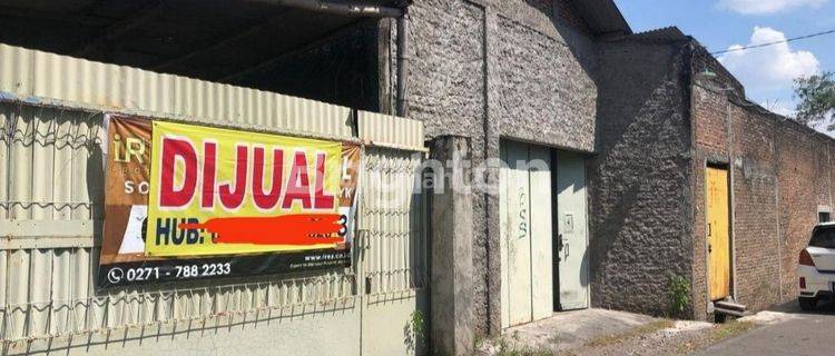 GUDANG PERTERNAKAN DAN PERKEBUNAN 1