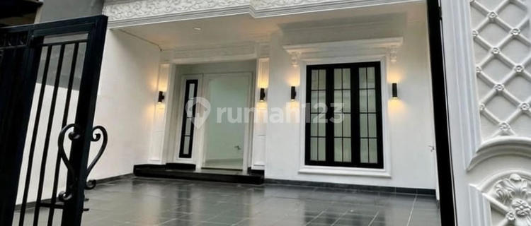 Modern House, American Classic House, 2 Floors, Sunter Graha Mandiri 1