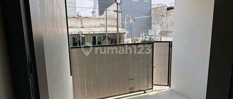 Rumah Siap Huni Tanpa Renov Bagus Modern Minimalis Tengah Kota  1