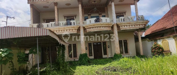 Rumah Besar di Maos Cilacap 1