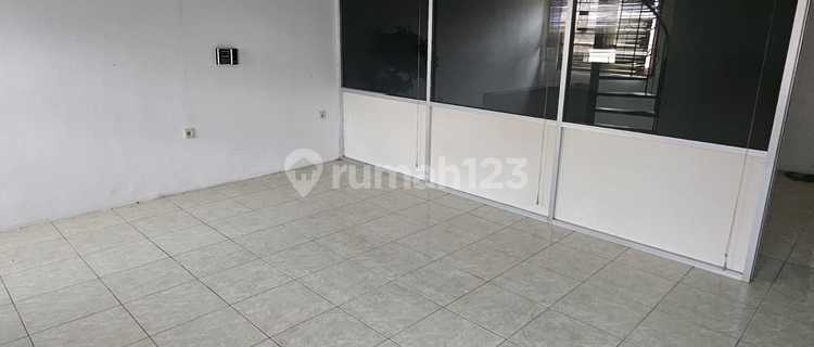 Cheapest! Shop Houses Definitely Busy in Cimareme, West Bandung 1