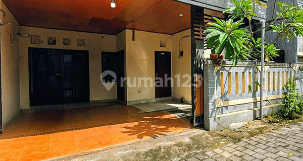 [Amr-254.Pas] Furnished 2-Bedroom Rental House on North Nangka Street, Tonja Denpasar 1