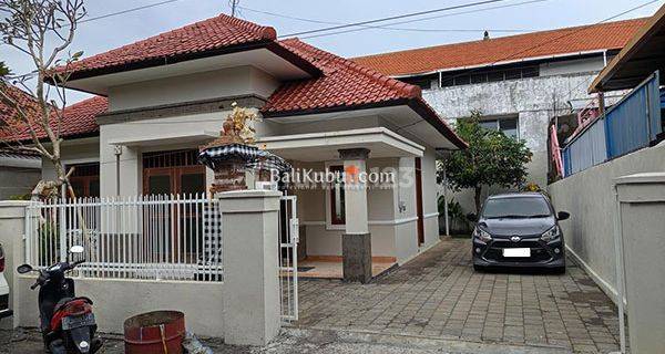 Amr.007.tmi Rumah Sewa 3 Bedrooms Pemogan Denpasar Selatan 1