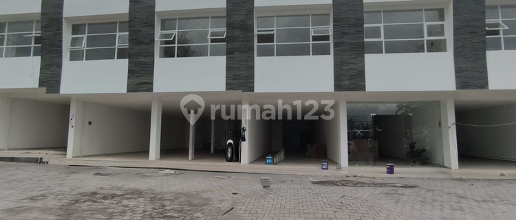 New Shop House For Rent In Dalung 1
