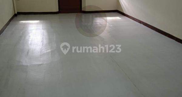 Ruko Siap Pakai di Mt Haryono 1