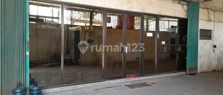 Gudang Premium L I K Terboyo Kota Semarang Gudang 1