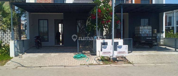 Rumah Hadap Timur , Free Ppn 2 Lantai 1