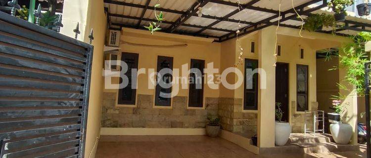 RUMAH MEWAH FULLY FURNISHED DI JL. GUNUNG SOPUTAN, DENPASAR BARAT! 1