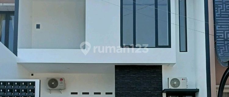 Rumah 2 Lantai Siap Huni 2 Menit Ke Sekolah Kesatuan Bangsa  1