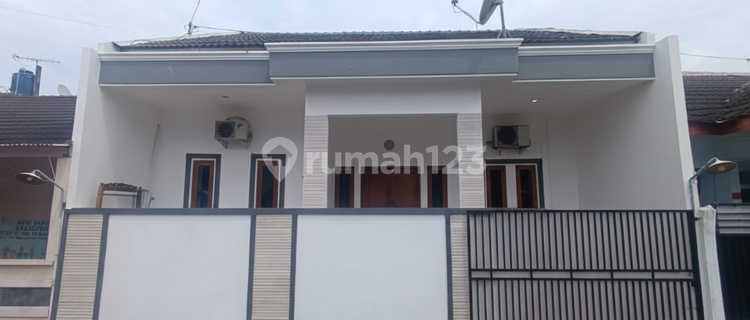 Rumah Siap Huni dan Nyaman Daaerah Tanah Mas Semarang - 11081 1
