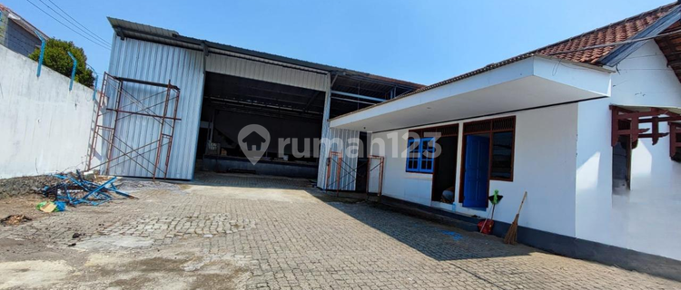 Gudang Siap Pakai Daerah Simongan Semarang - 11171 1