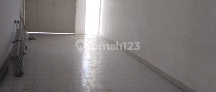 For Rent Semi-Furnished House Ready to Occupy Location in Dadali Bandung 1