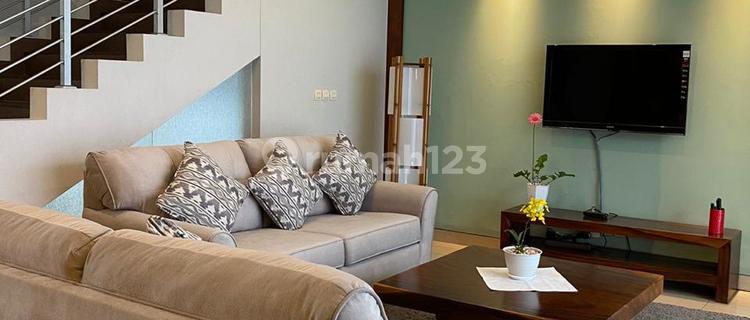 For Rent Minimalist House with Mezzanine in Setraduta Residence 1