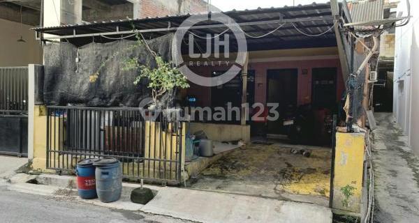 Ready-to-Live House on Nusa Indah Street, Ngaliyan 1