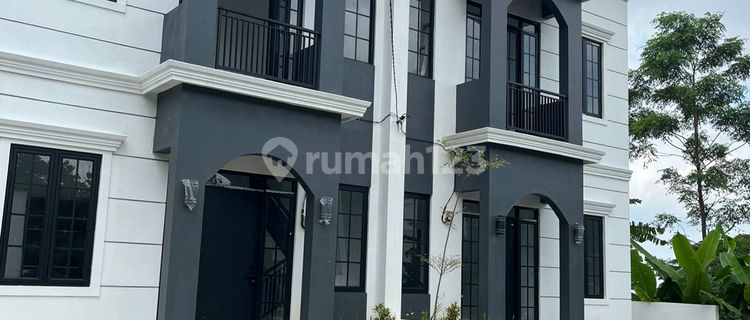 Luxurious and Comfortable House, 2 Million in the Heart of Kuningan City 1