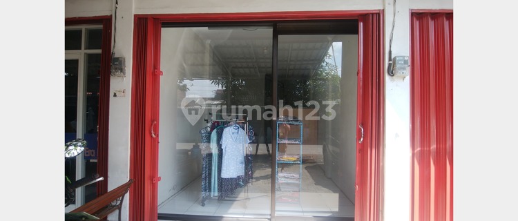 Ruko Bagus 2 Lantai Lokasi Strategis Dekat Pasar dan Pemukiman Padat 1