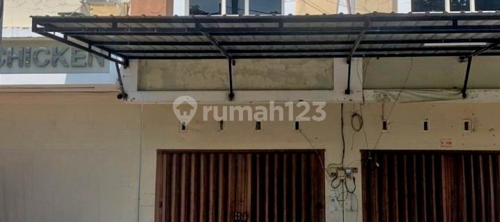 Ruko Emerald for Rent, Suitable for Cafe, Office, and Clinic 1