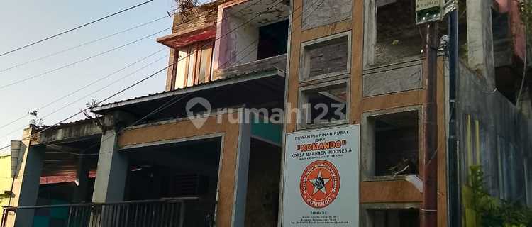 Rumah 2 Lt Di Setenan Barat Dekat Alun-alun Lama Ungaran 1