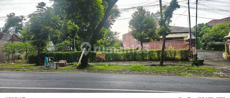 Empty Land on Abdurrahman Saleh Street Near SMP 19, Manyaran, West Semarang 1
