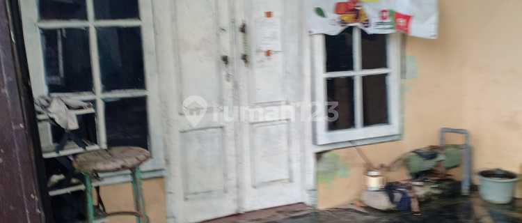 Rumah di Menjangan Barat Palebon Pedurungan 1