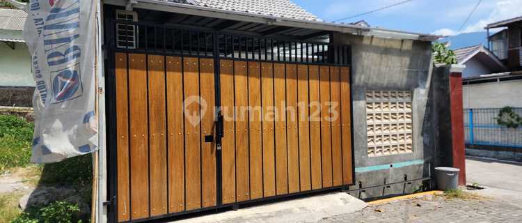 Hook House In Pendopo Residence, Serayu Alley, Jl. Letjen Siprapto, East Ungaran, Near Toll Exit 1