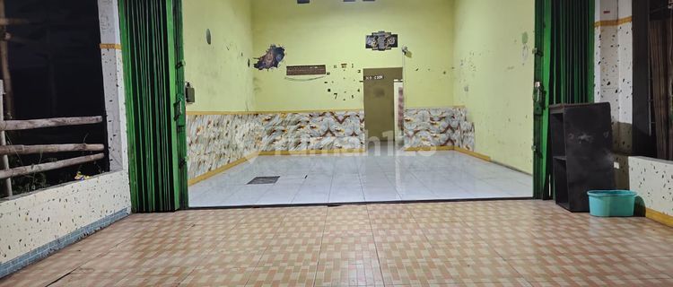 Business Space on the Side of Sendangmulyo Raya Street, Tembalang 1
