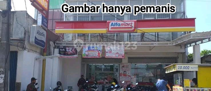 24-Hour Alfamart Minimarket on Jl. Kedungmundu Raya Near Unimus 1