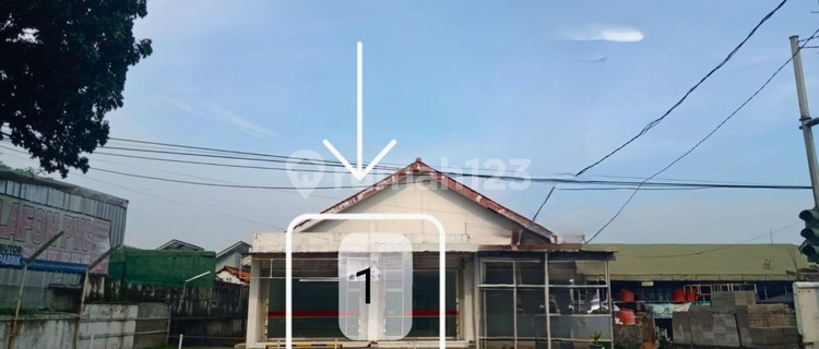 STRATEGIC LOCATION! Rent a Shop House in West Bogor Area, a Developing Zone. 1
