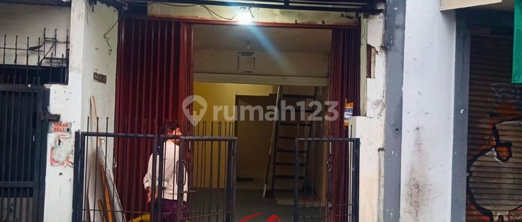 For Rent: 2-Story Affordable Shop House Ready to Occupy, Kemanggisan Dgg01-0369Jb 1