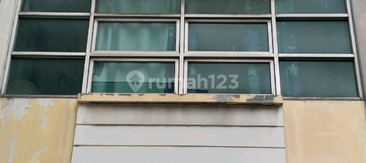 Ruko Pulo Gadung Trade Centre 3.5 Floors East Jakarta 1