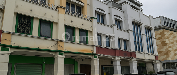 For Sale 2 Units of Attached Shophouses in Manado's Business District and City Center. 1