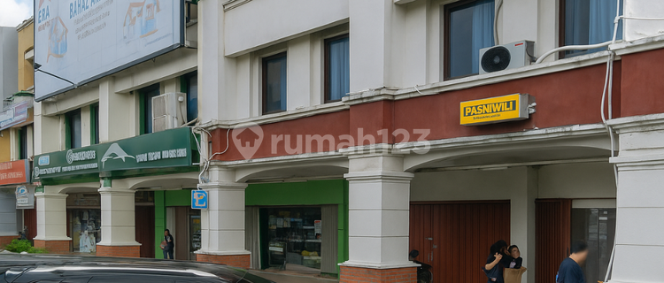 For Rent 2 Adjacent Shophouses Located in the Center of Manado City 1