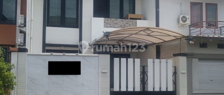 Neat Minimalist House and Comfortable Environment in Daan Mogot, West Jakarta 1