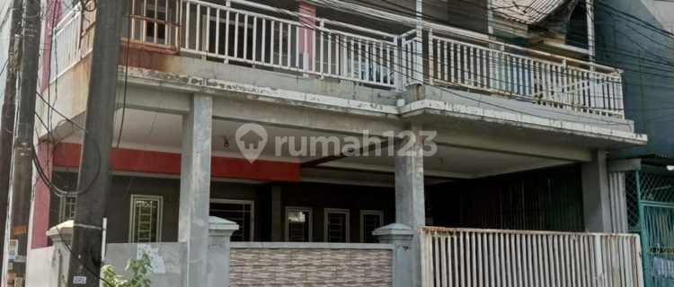 3-Story Furnished House in Taman Palem Lestari 1