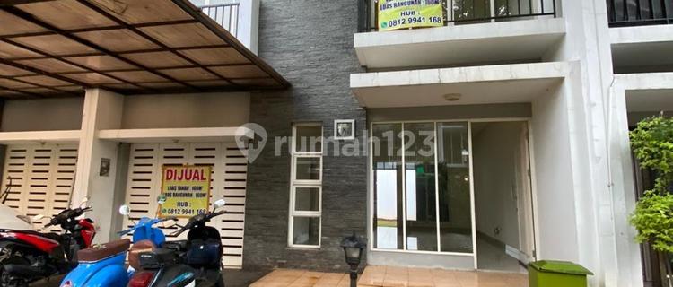 For Sale Large House in Residence One South Tangerang 1