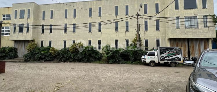 Shop House/ Workshop in Pondok Cabe, South Tangerang 1