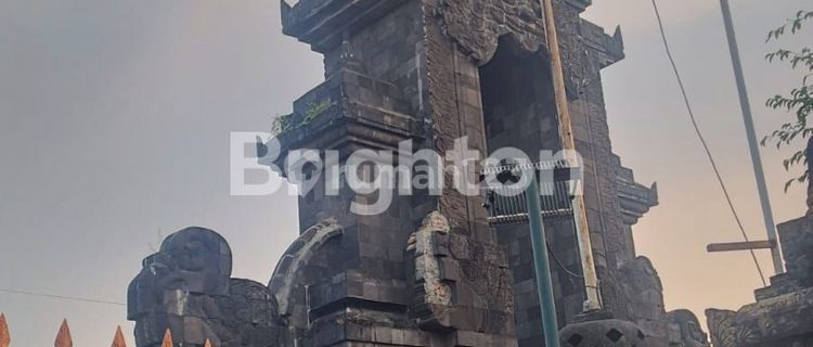 Rumah 3 Lantai dalam Perumahan, Strategis, Posisi Pintu masuk Utama.Cocok untuk Kantor, klinik dan Usaha lain 1