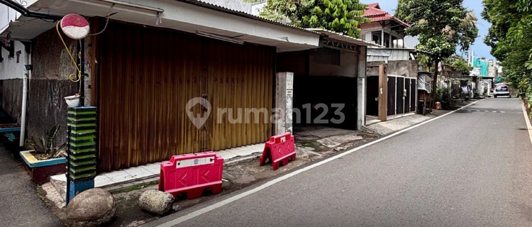 Termurah !! For Sale | Rumah + Kost Kostan Pancoran - Cikoko Akses Jalan 2 Mobil, Nego! 1