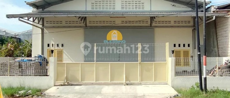 Gudang Luas Strategis Untuk Usaha di Kawasan Industri Teroboyo 1