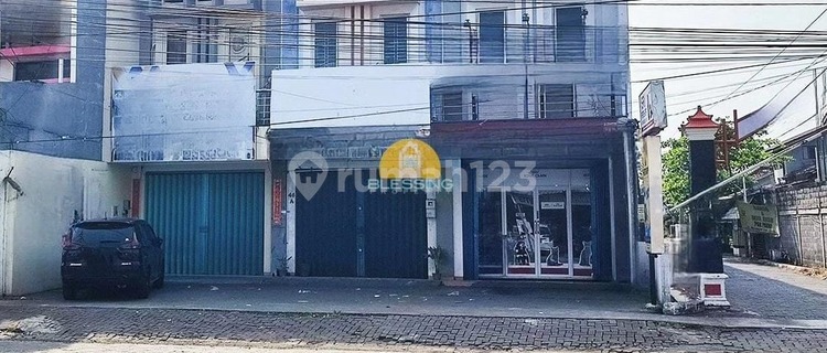Strategic Shop House Ideal for Business on Jalan Besar Anjasmoro Raya 1