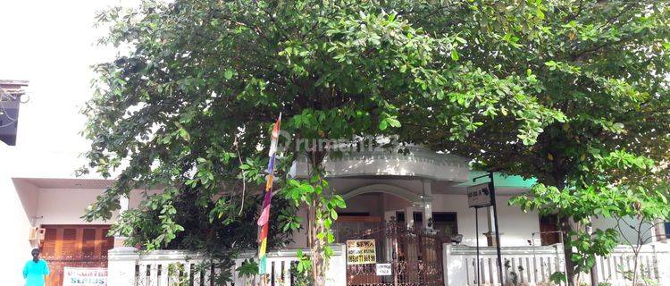 Disewakan Rumah Depan Jalan Lebar Cocok Untuk Usaha 1