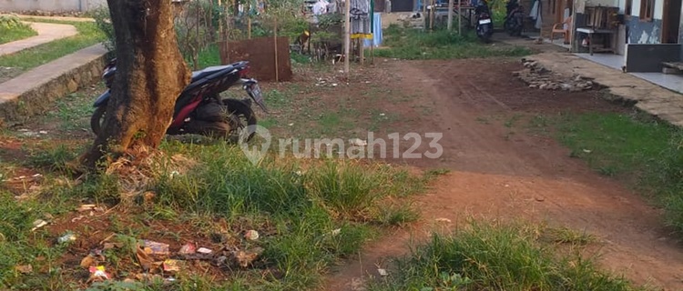 Land 400M & 3-Door Rental House in Pengasinan Sawangan 1