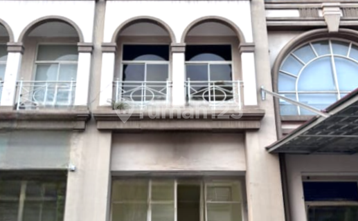 Ruko Grand Galaxy City 3lt 45m Bekasi Selatan! Cocok Untuk Retail: Butik, Beauty Parlor, Nails, Eye Lashes, Kantor, dll. 1