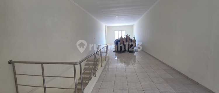 For Sale 2-Story Shophouse in Rodamas Area Semarang 1