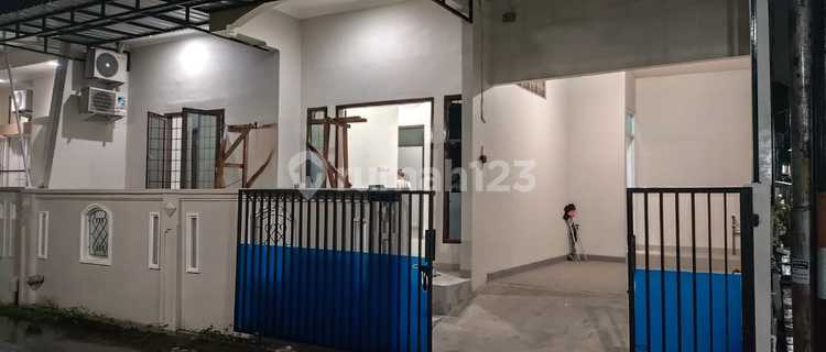 House For Rent In Tanah Mas Area Semarang 1