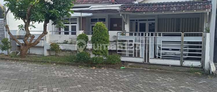 For Sale: House in Puri Anjasmoro, West Semarang 1
