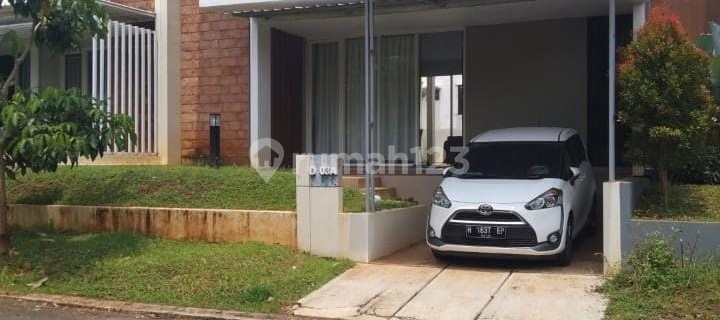 Rumah Mewah Dijual Murah di Ivy Park Bsb 1