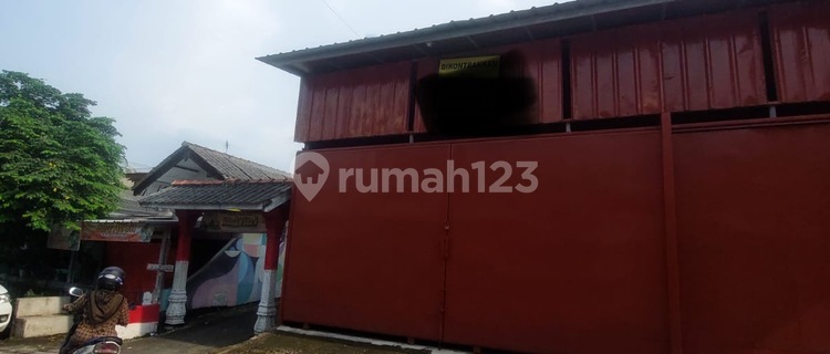 New Building Shop House by the Roadside in Seikaya Depok 1